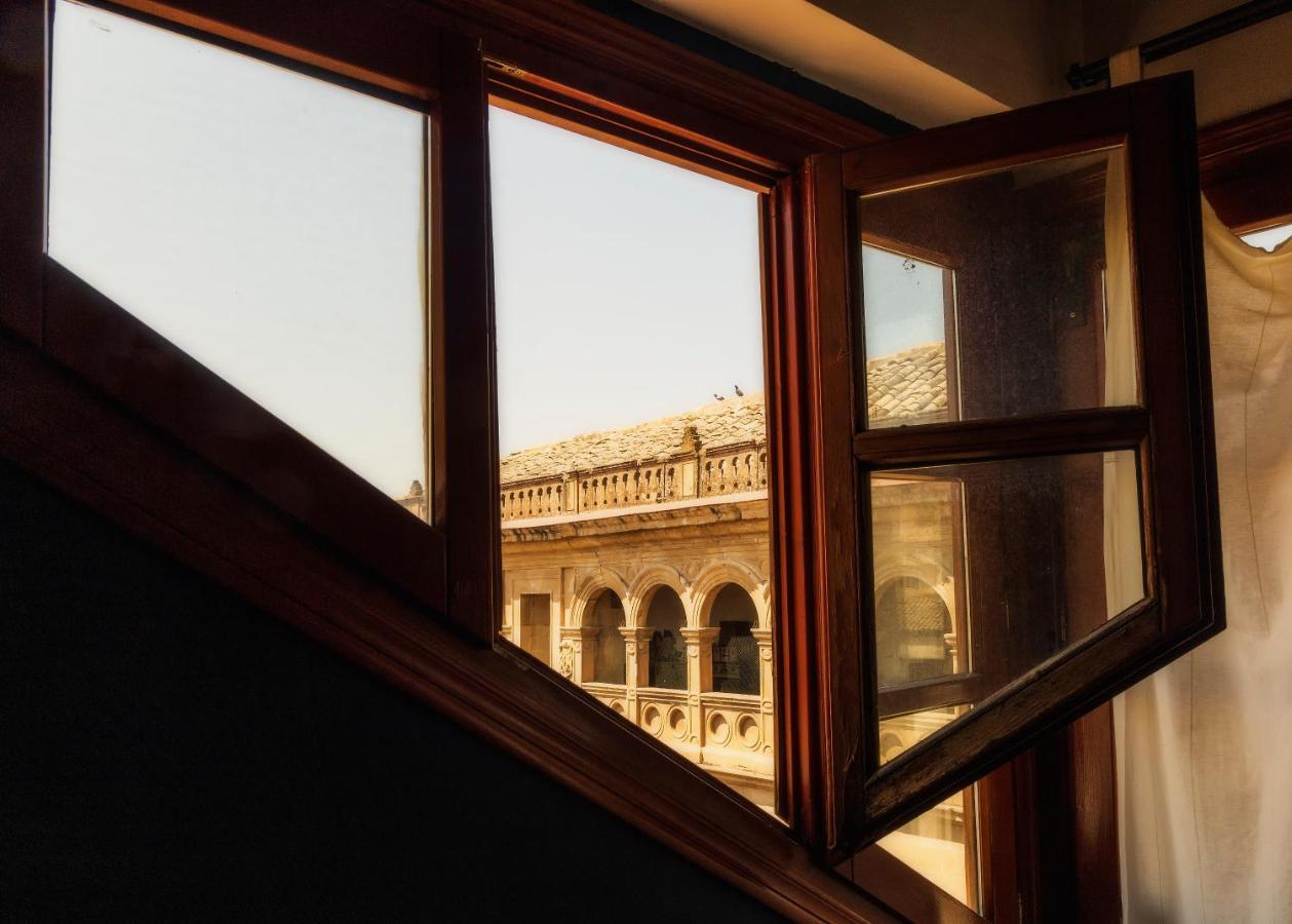 Apartamentos Turisticos Architettura Ubeda מראה חיצוני תמונה