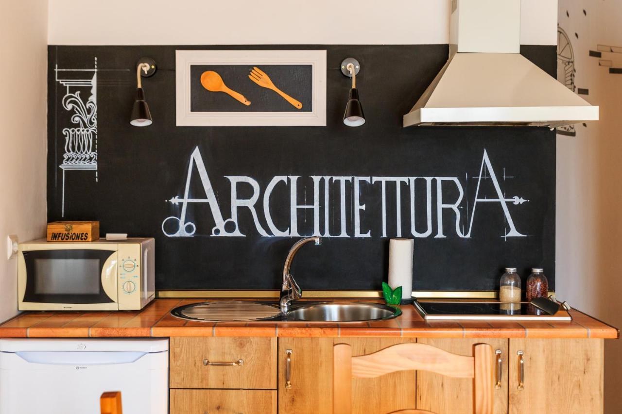 Apartamentos Turisticos Architettura Ubeda מראה חיצוני תמונה